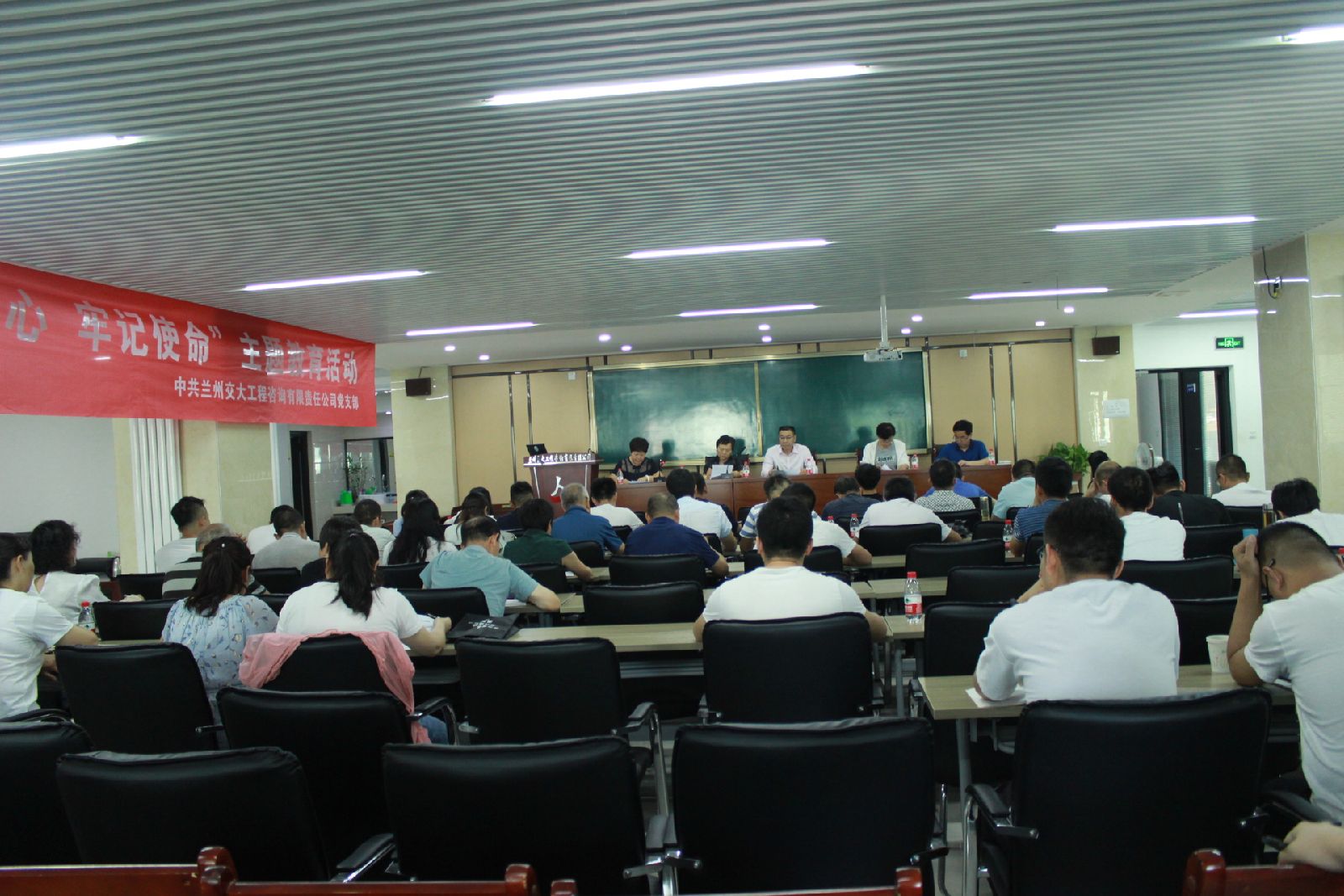 澳门在线威尼斯官方下载