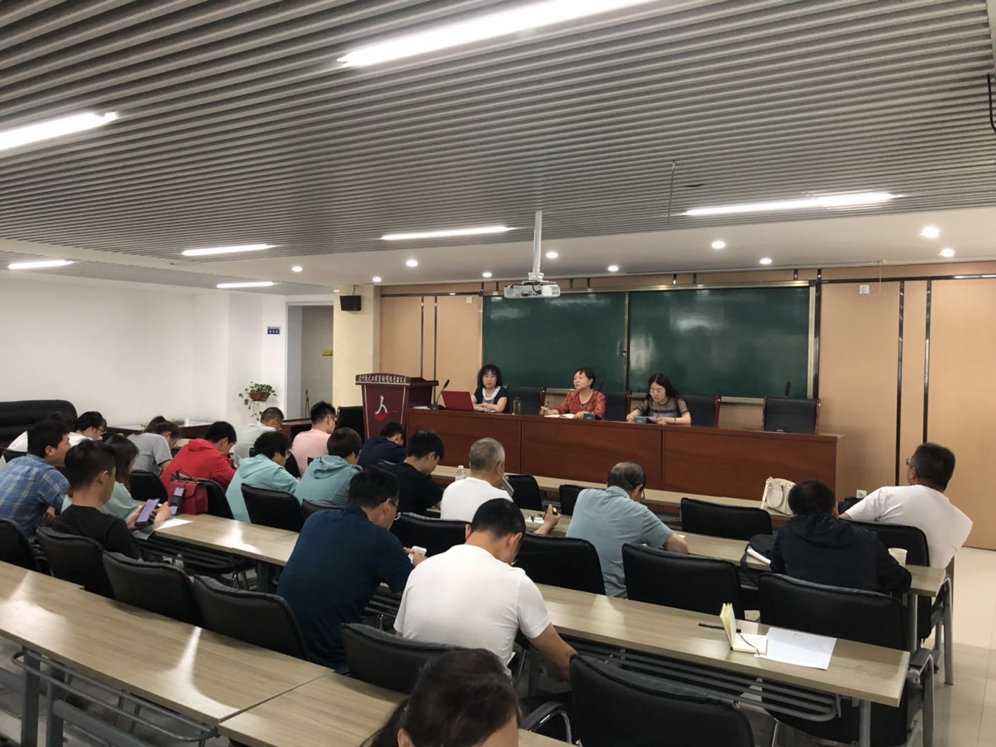 澳门在线威尼斯官方下载