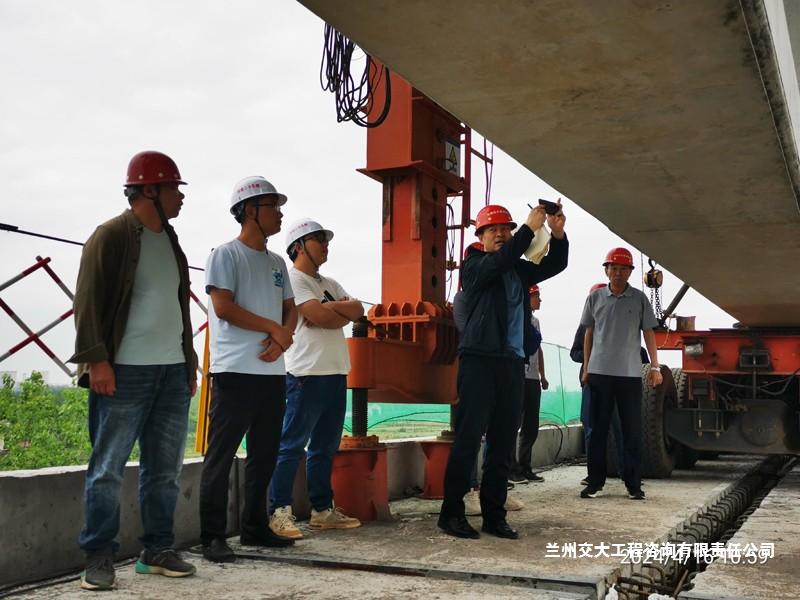 澳门在线威尼斯官方下载