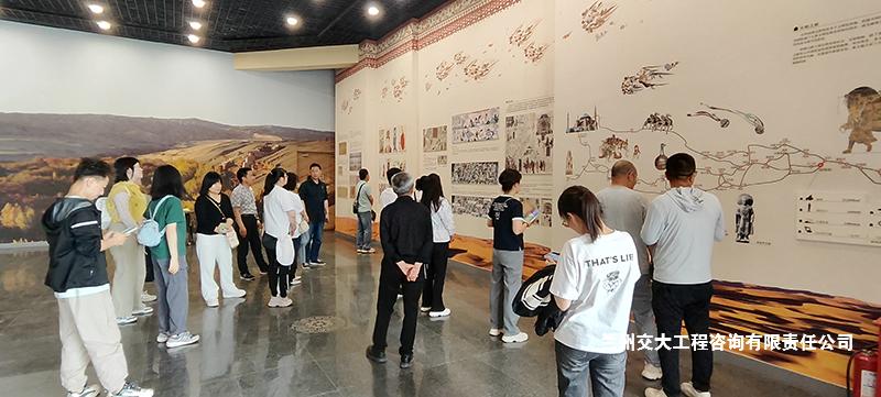 1750216988092038219.jpg 党支部赴兰州敦煌艺术馆开展主题党日活动-2改.jpg